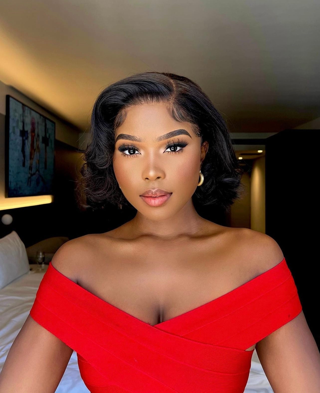 Straight Peruvian Full-Frontal Bobs